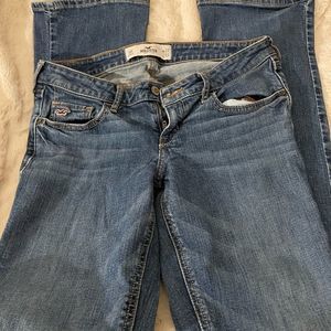 HOLLISTER Boot Cut jeans size 5